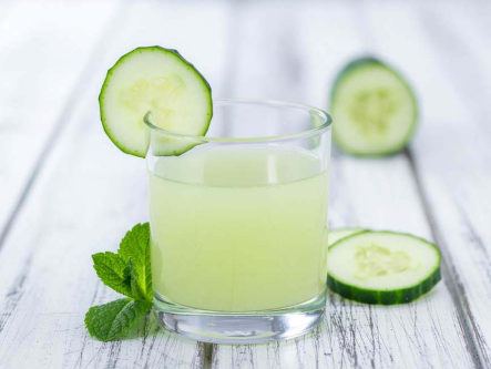 gurke-essen-gurkensaft-bei-Bluthochdruck-gesundheitsindex-333