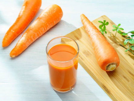 karottensaft-grauer-star-gesundheitsindex-333
